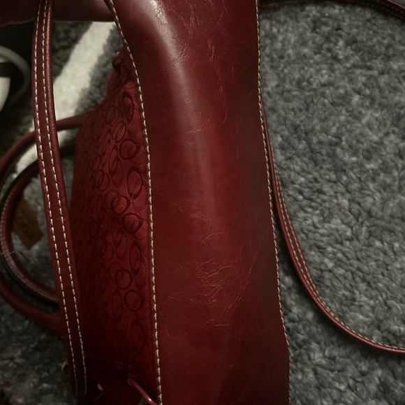 Designer Inspired Medium Size Crossbody - Picture 4 of 5